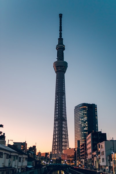 Black and white tower under the blue sky during the day
